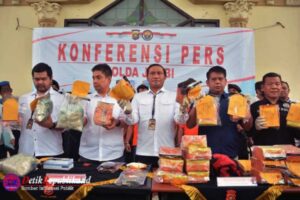 Dalam Sepekan, Ditresnarkoba Polda Jambi Berhasil Amankan 44,1 Kg Sabu dan 24.924 Butir Pil Ekstasi