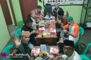 Jalin Silaturahmi Antar Pengurus, DPC PWRI Kota Metro Adakan Bukber