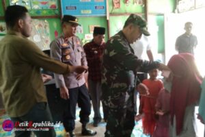 Berbagi Berkah di Bulan Ramadhan, Danramil 17/Idt Hadiri Santunan Anak Yatim Desa Alue Lhok