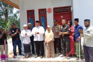 Ibu Jafarani Dapatkan Bantuan Rumah