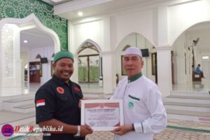 Keuchik (Kades) Gampong Alue Sa Abdullah Santuni 120 Anak yatim