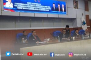 Rapat Paripurna VII Masa Persidangan Pertama Tahun Sidang 2023-2024 yang di Hadiri Pj Bupati Lahat