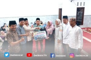 Ketua Umum DPP SAS Salurkan Bantuan Kepada Warga Korban Kebakaran di Kota Bambu Jakarta 