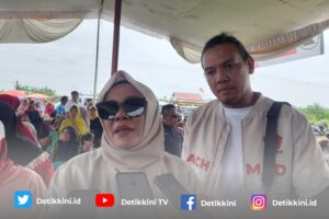 Achmad Khadafi Lakukan Kegiatan Senam Sehat di Desa Merah Mata