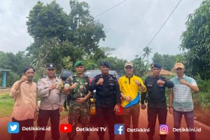 Jum’at Berkah, TNI-POLRI Bagikan Sembako di Desa Negara Nabung