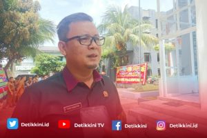 Tondi Tegaskan Para Pedagang Takjil di pasar Candrawasih Harus Didukung