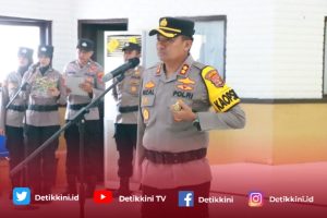 Dua Personil Polres Lamtim Dapat Kenaikan Pangkat