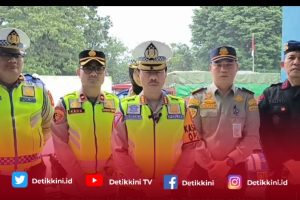 Ditlantas Polda Sumsel Tunda Perjalanan 80 Kendaraan Angkutan Barang Sumbu Tiga Keatas 