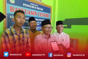 Cawabup Banyuasin H. Ardi Arfani Menyerahkan Formulir Ke Partai Golkar dan PAN