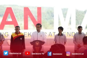 Presiden Jokowi Resmikan Bendungan Marga Tiga
