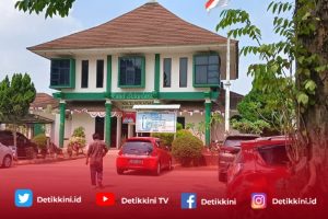 Suami Satroni Istri yang Disinyalir Selingkuh di Lamtim