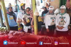 Ela – Azwar Tegaskan Benahi Pasar Adirejo Jika Terpilih Nanti
