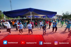 Penuh Semangat, Masyarakat Batanghari Nuban Ikuti Senam Sehat Ela-Azwar Hadi