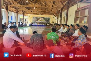 Kiyai Kampung di Lamtim Dukung Ela-Azwar Hadi