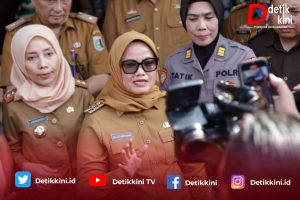 Bupati Lamtim Soroti Harga Minyak Goreng di Pasar Sukadana 