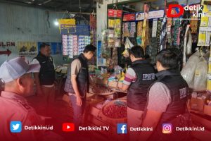 Jelang Lebaran, Tim Satgas Pangan Polres Lampung Timur Laksanakan Monitoring Stok Bahan Pokok di Pasar Sukadana