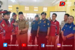 Azwar Hadi Kukuhkan REDKAR 