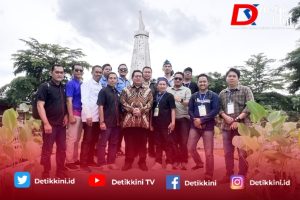 Ketum SMSI Pusat Resmikan Monumen Media Siber 