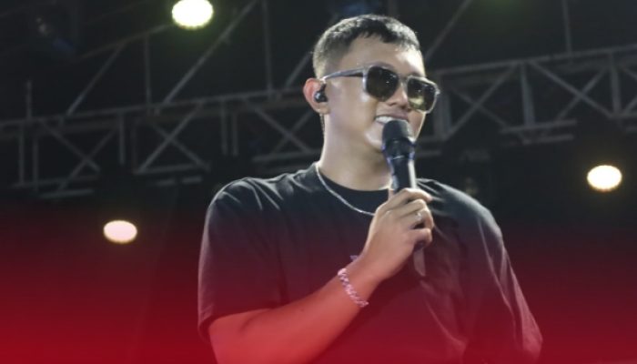 Denny Caknan Hipnotis Ribuan Warga di Puncak HUT ke-27 Lampung Timur