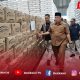 Bulog Salurkan Bantuan Pangan di Lampung Timur, Warga Terima 20 Kg Beras dan 4 Liter Minyak